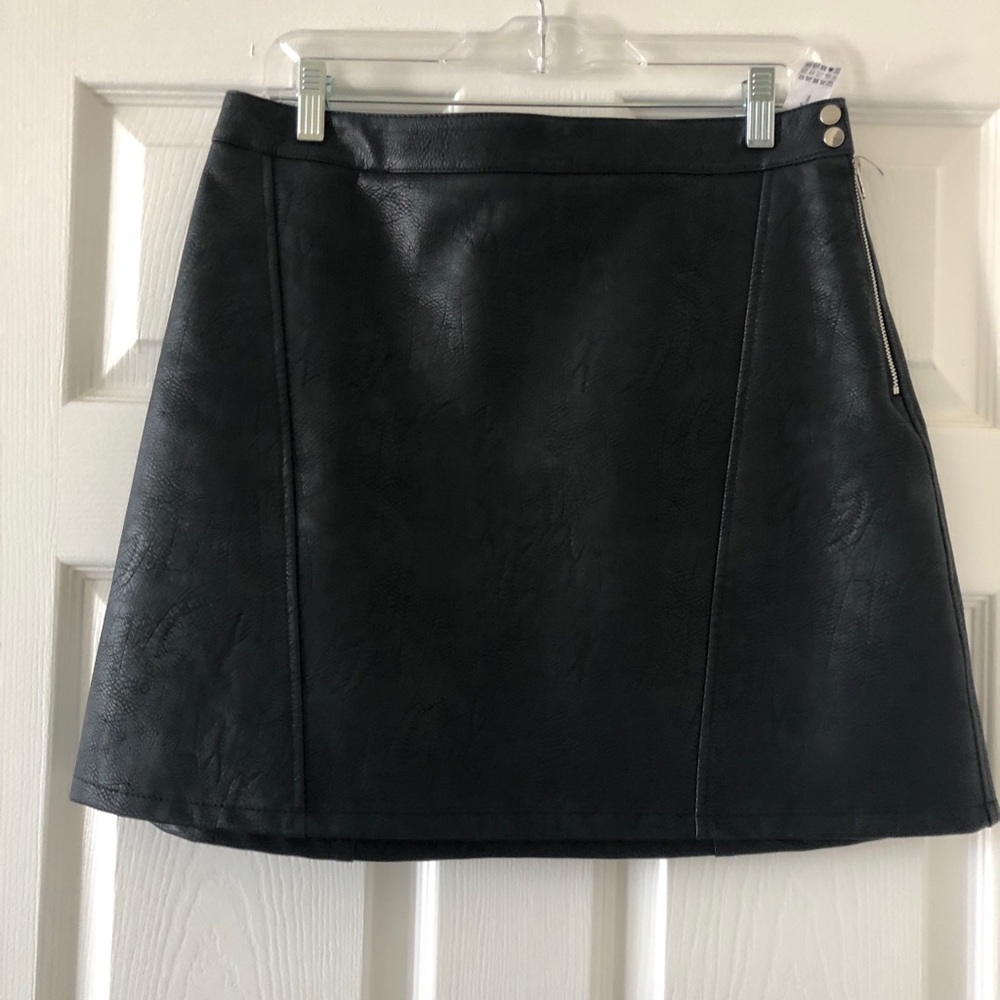 Zara (fake) Leather Mini Skirt